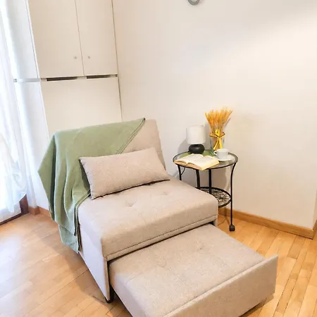 Near -300m To Station -ac Apartamento Valmadrera